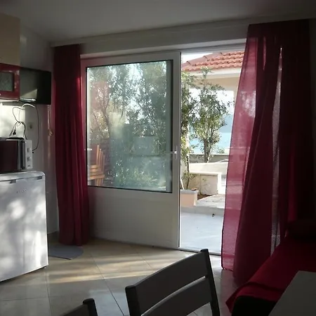 Apartments Luka Sevid Exterior foto